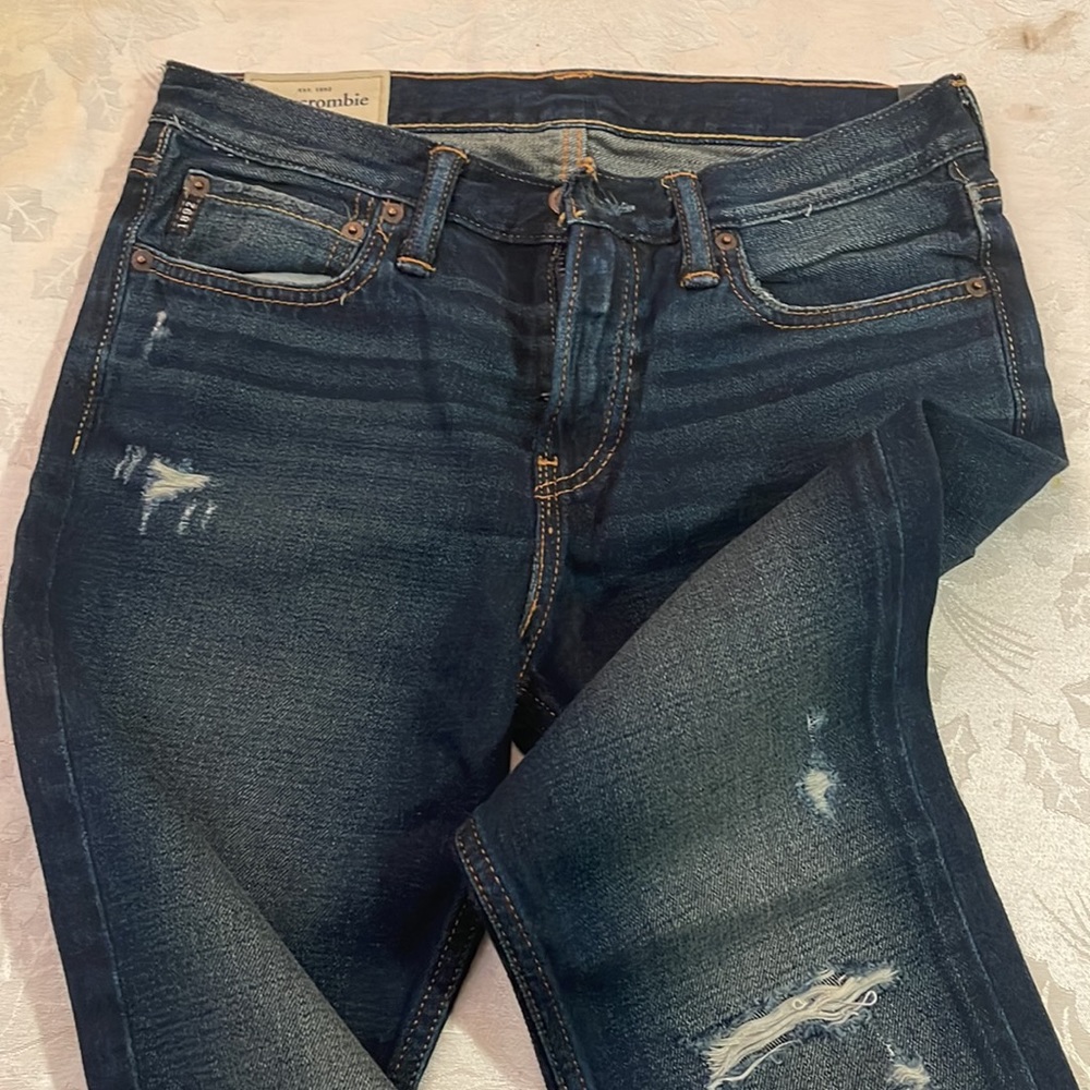 Abercrombie kid jean blue ripped skiny